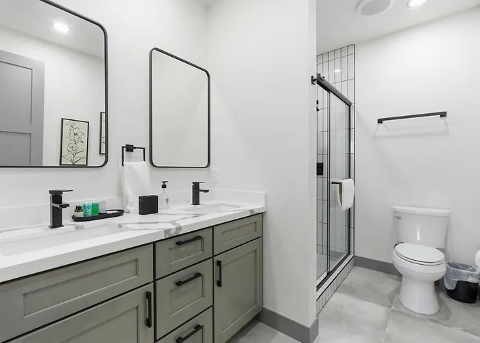 Beautiful Home Near Asu Families & Groups Welcome Holiday home *